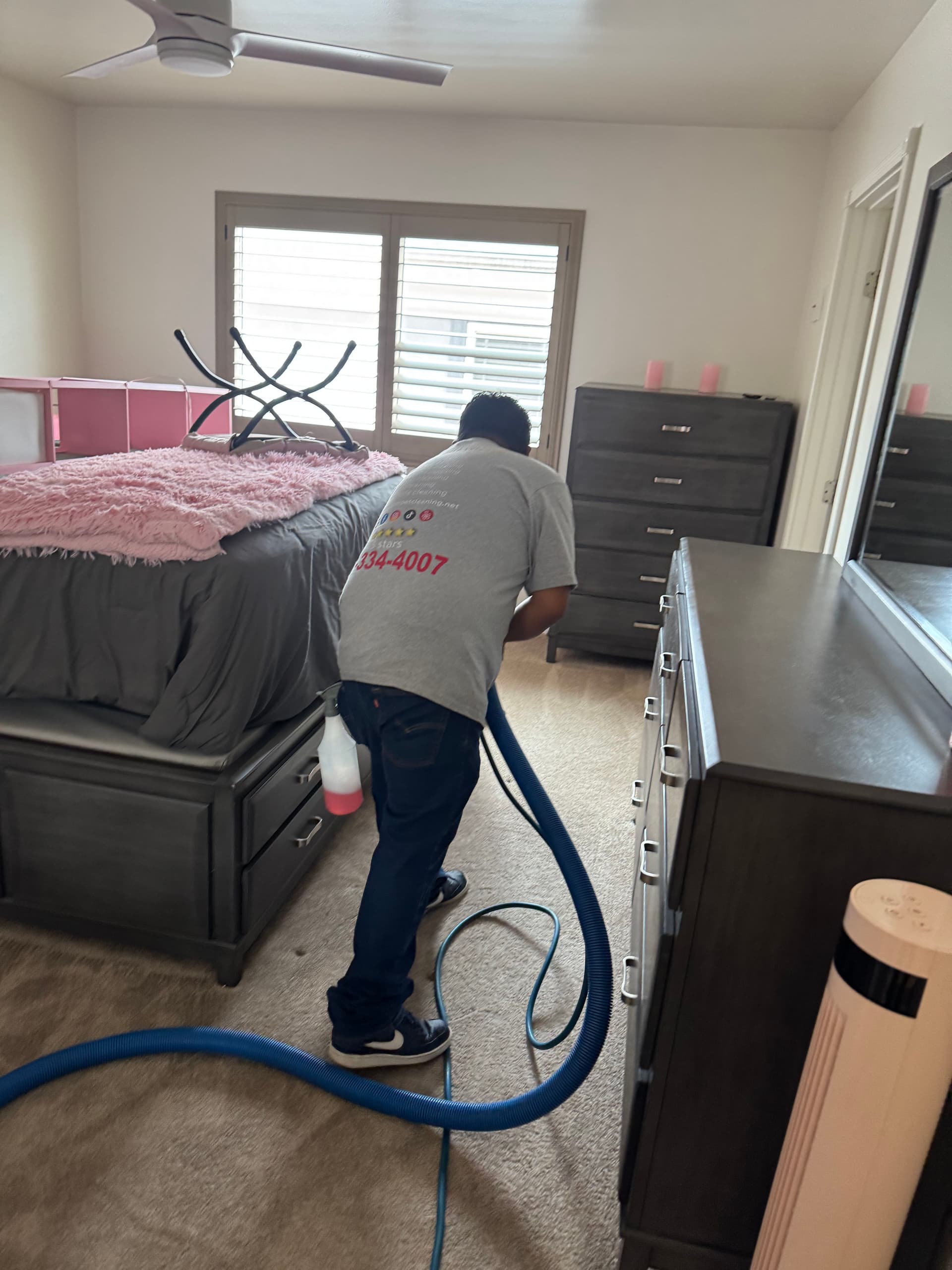 Gallery photos for Bedroom Carpet Cleaning Done Right in Lancaster: Image #2