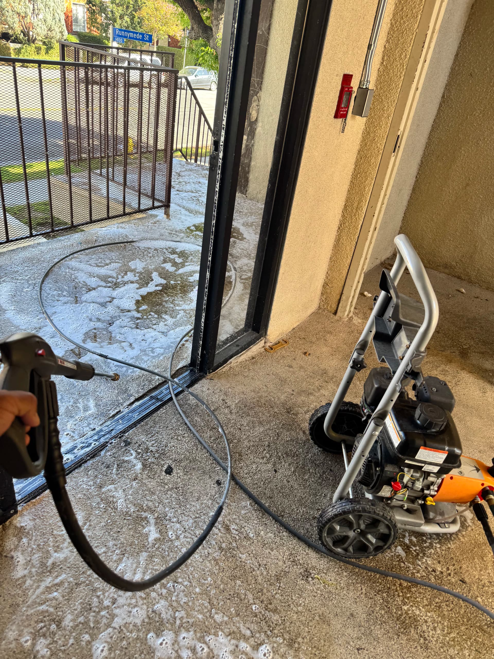 Gallery photos for Concrete Pressure Washing at a Van Nuys Entryway and Staircase: Image #2
