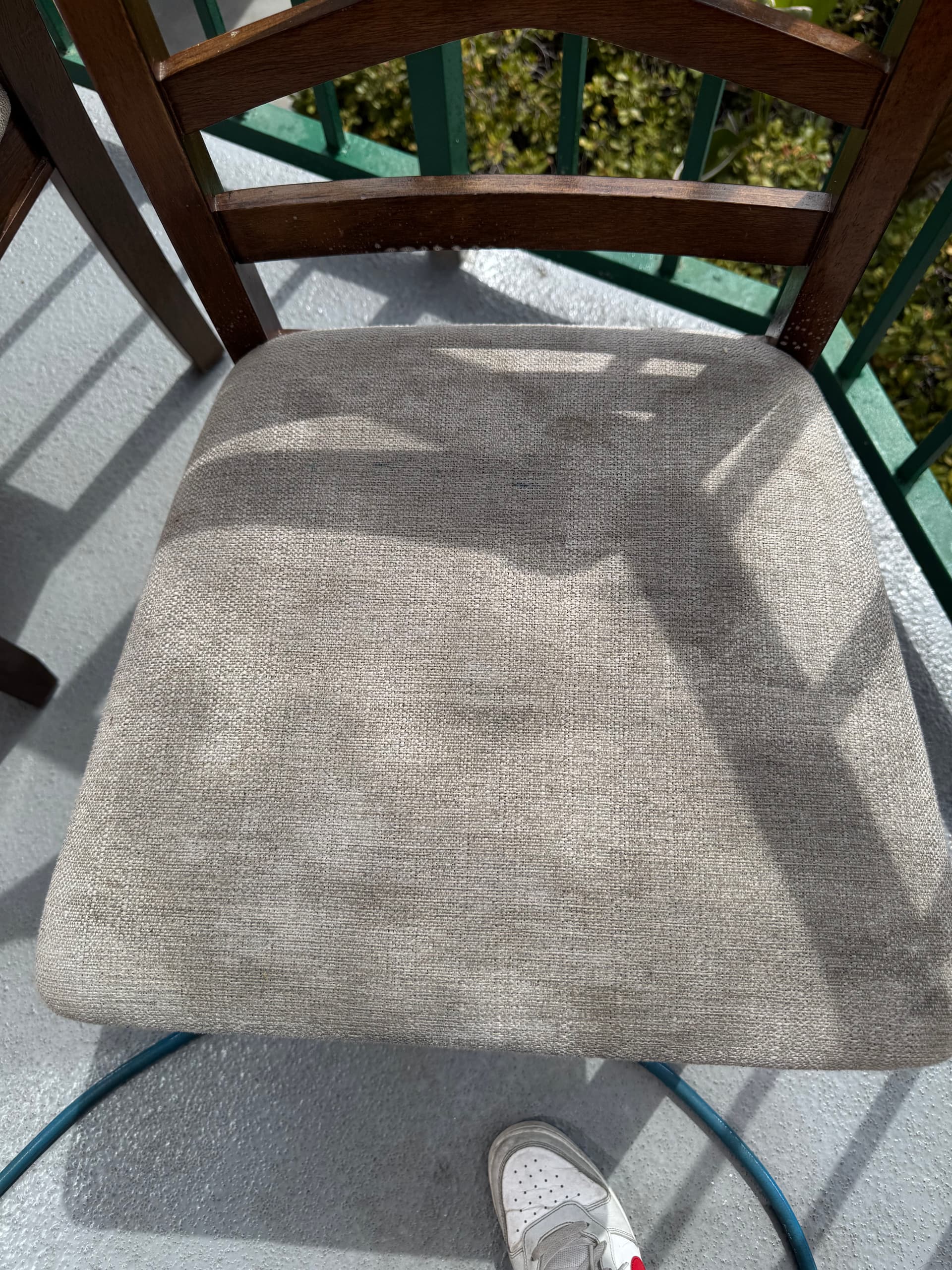 Gallery photos for Dining Chair Upholstery Cleaning in Van Nuys: Image #2