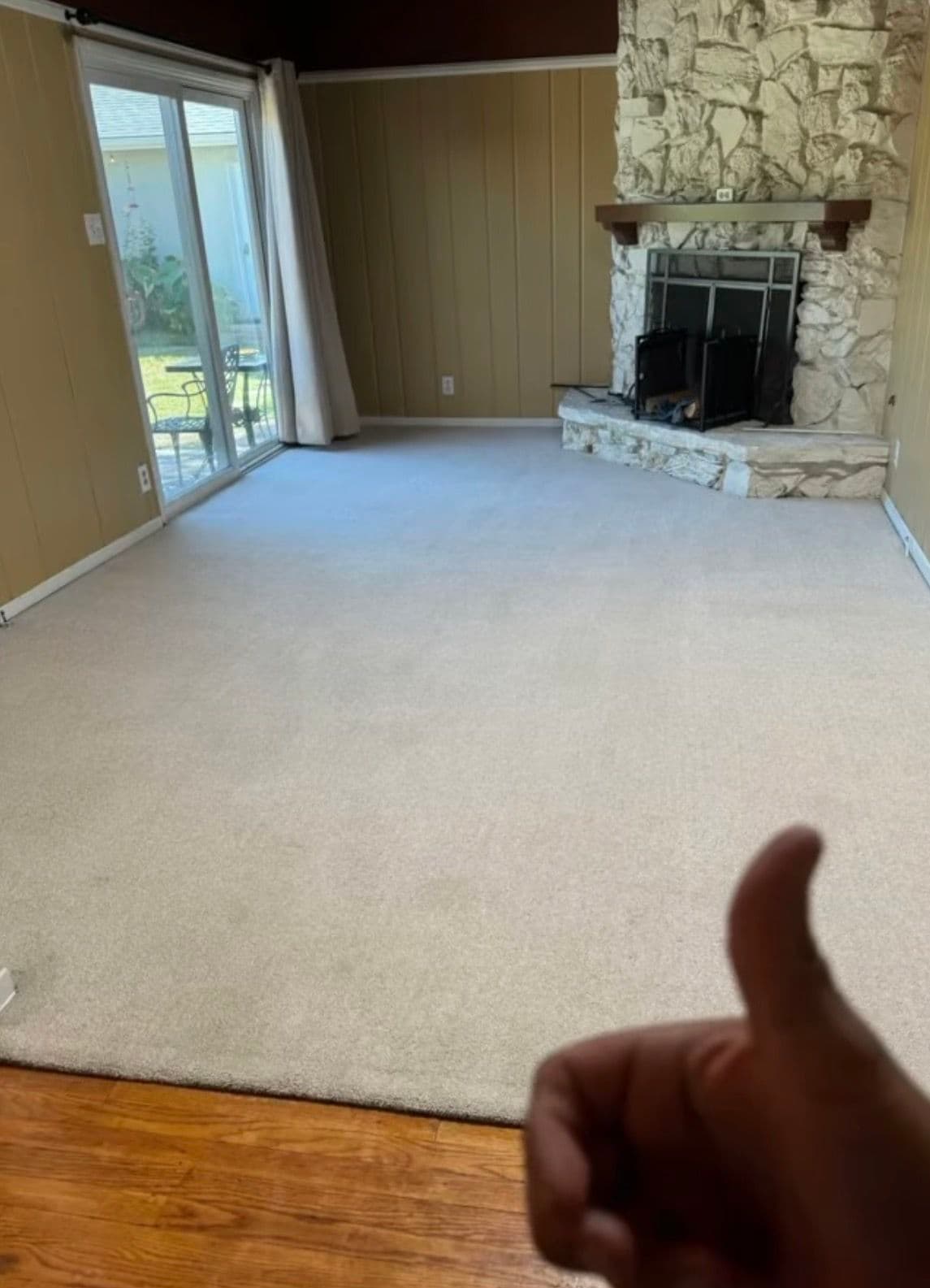 Living Room Carpet Cleaning in Manhattan Beach image