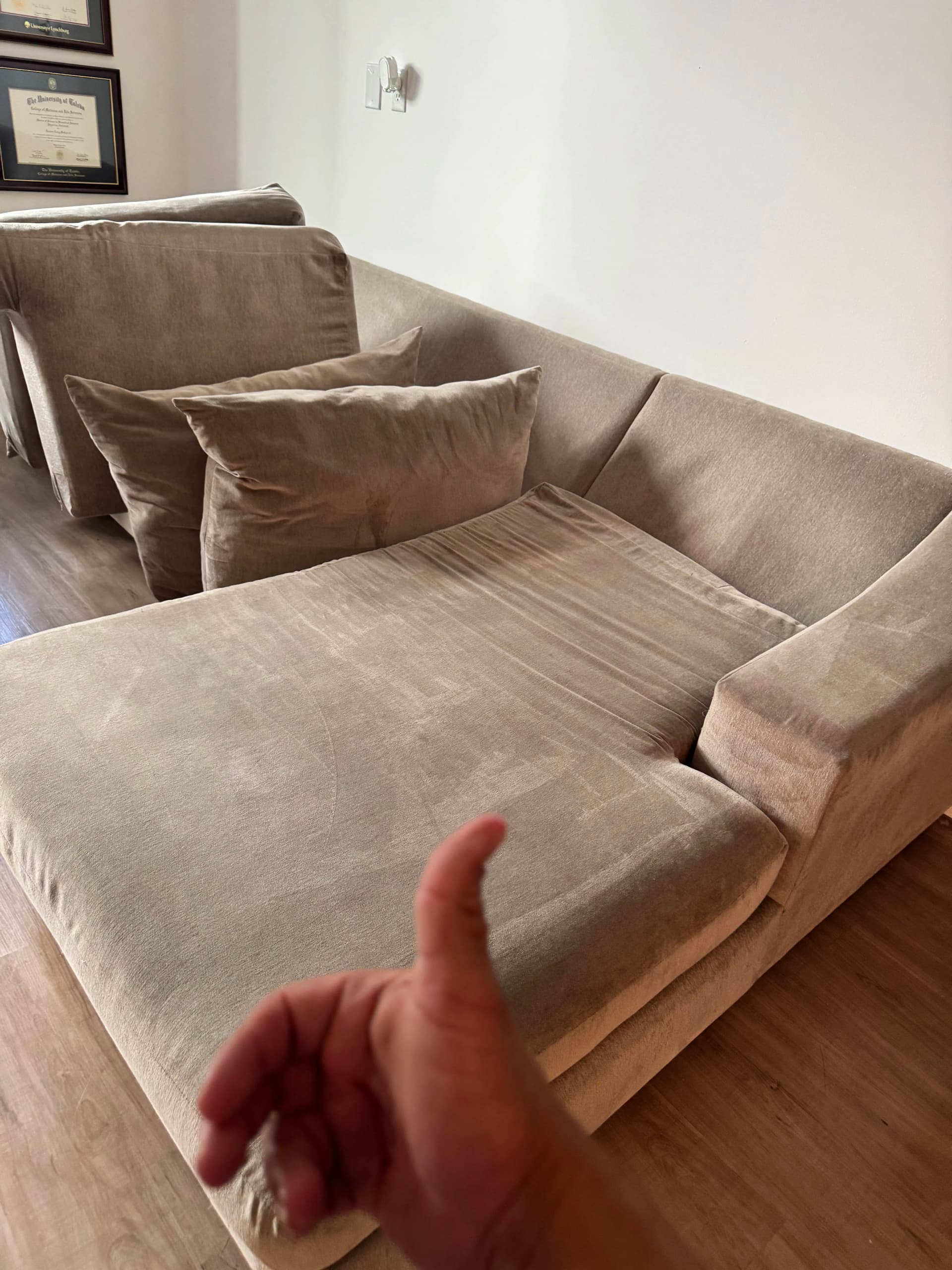Gallery photos for Stained Los Angeles Sectional Gets a Full Upholstery Cleaning: Image #3