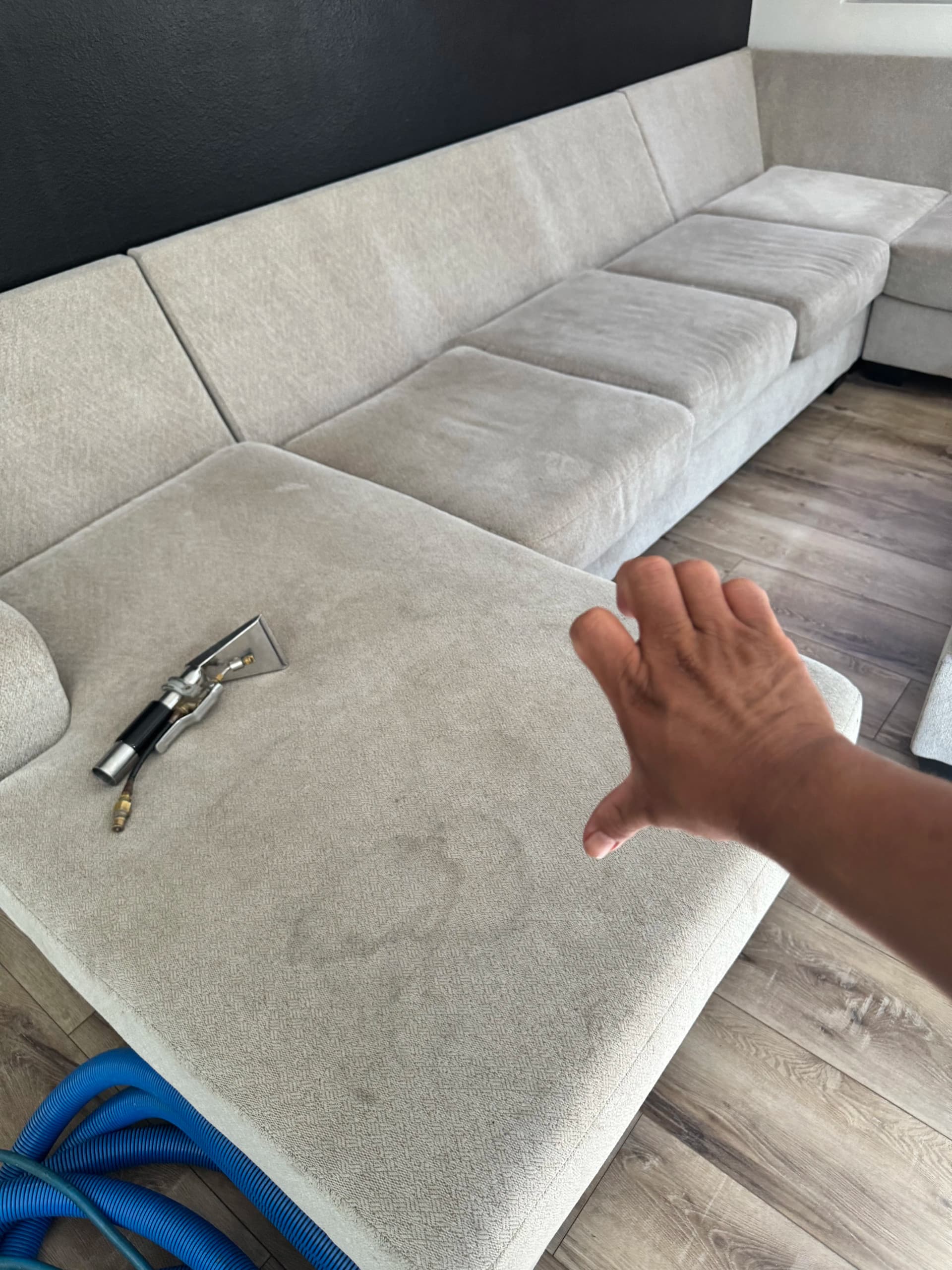 Gallery photos for Sectional Sofa Upholstery Cleaning in Valencia: Image #1