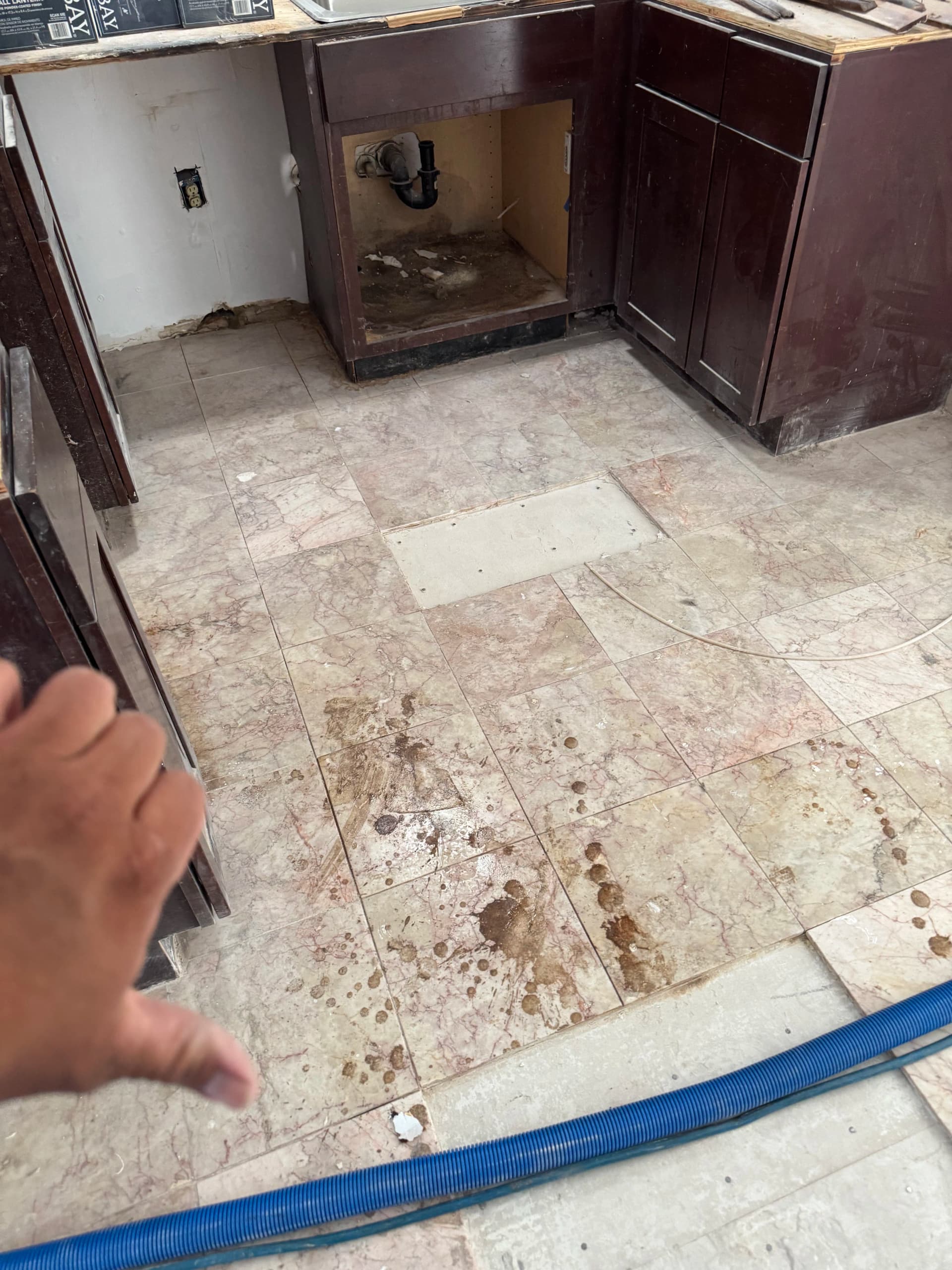 Gallery photos for Deep Tile and Grout Cleaning in Santa Clarita: Image #1