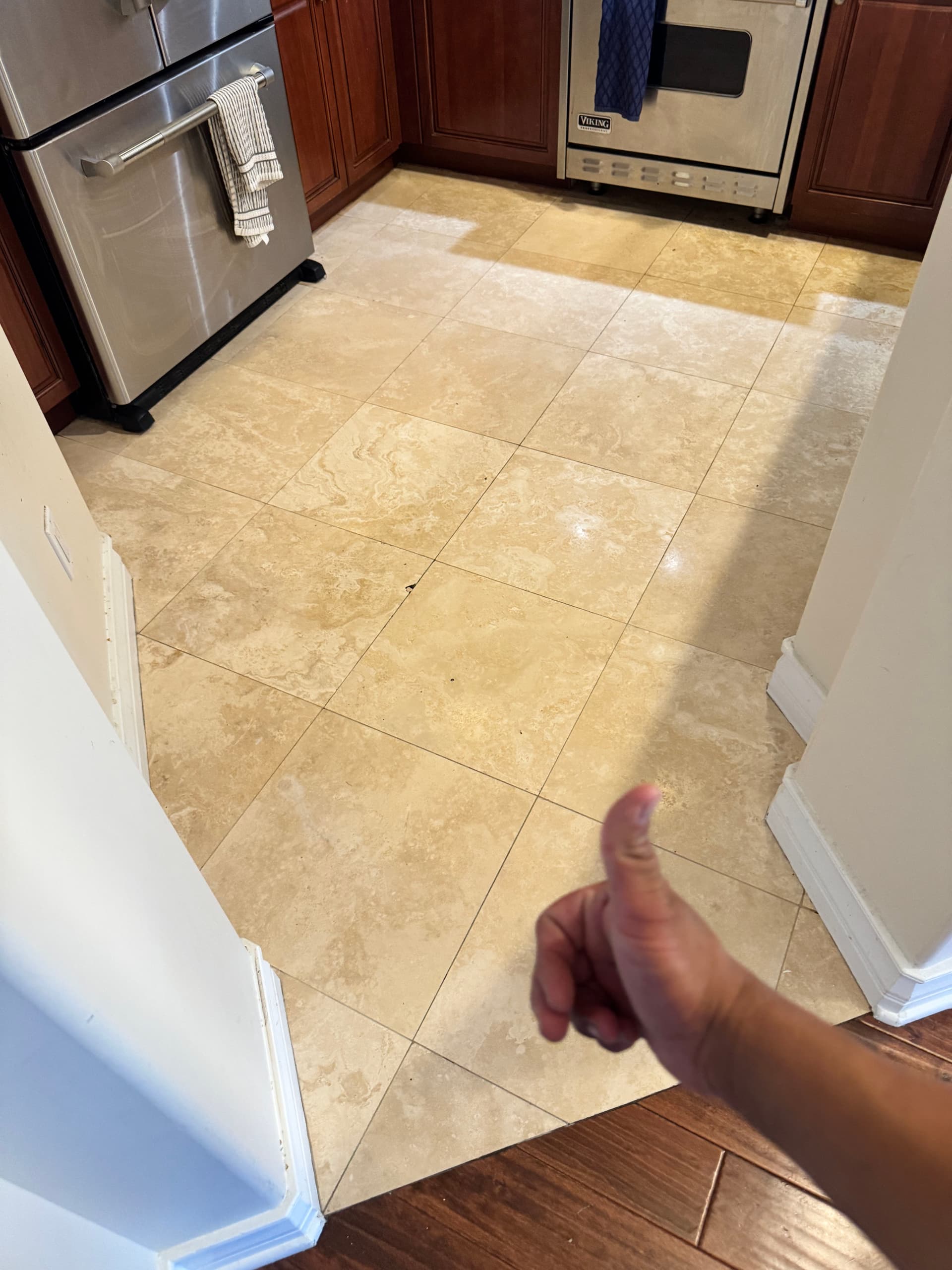 Gallery photos for Stone Tile and Grout Cleaning in Beverly Hills Kitchen: Image #3