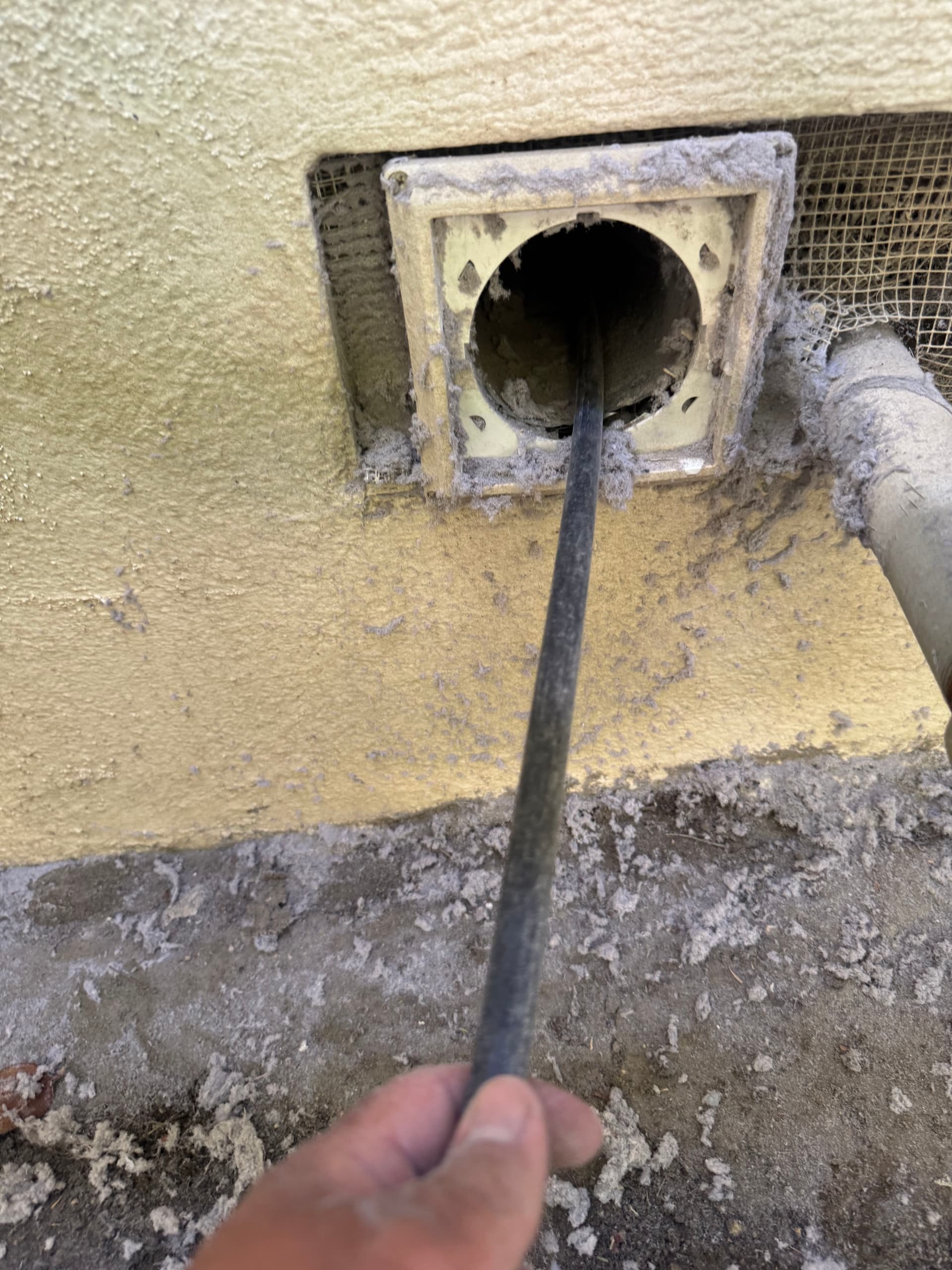 Gallery photos for Dryer Vent Cleaning in Marina del Rey Removes Serious Lint Buildup: Image #1