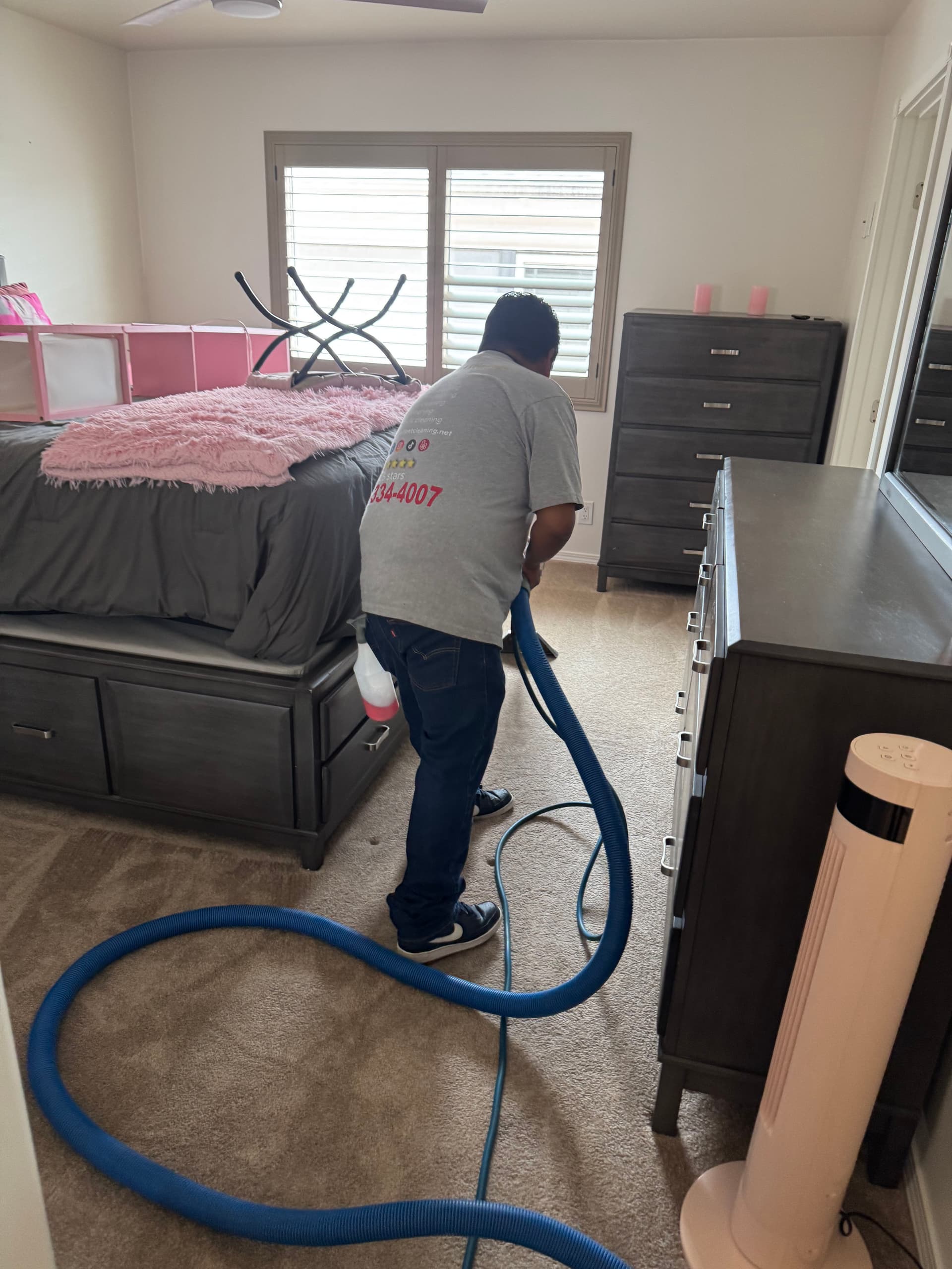 Bedroom Carpet Cleaning Done Right in Lancaster image