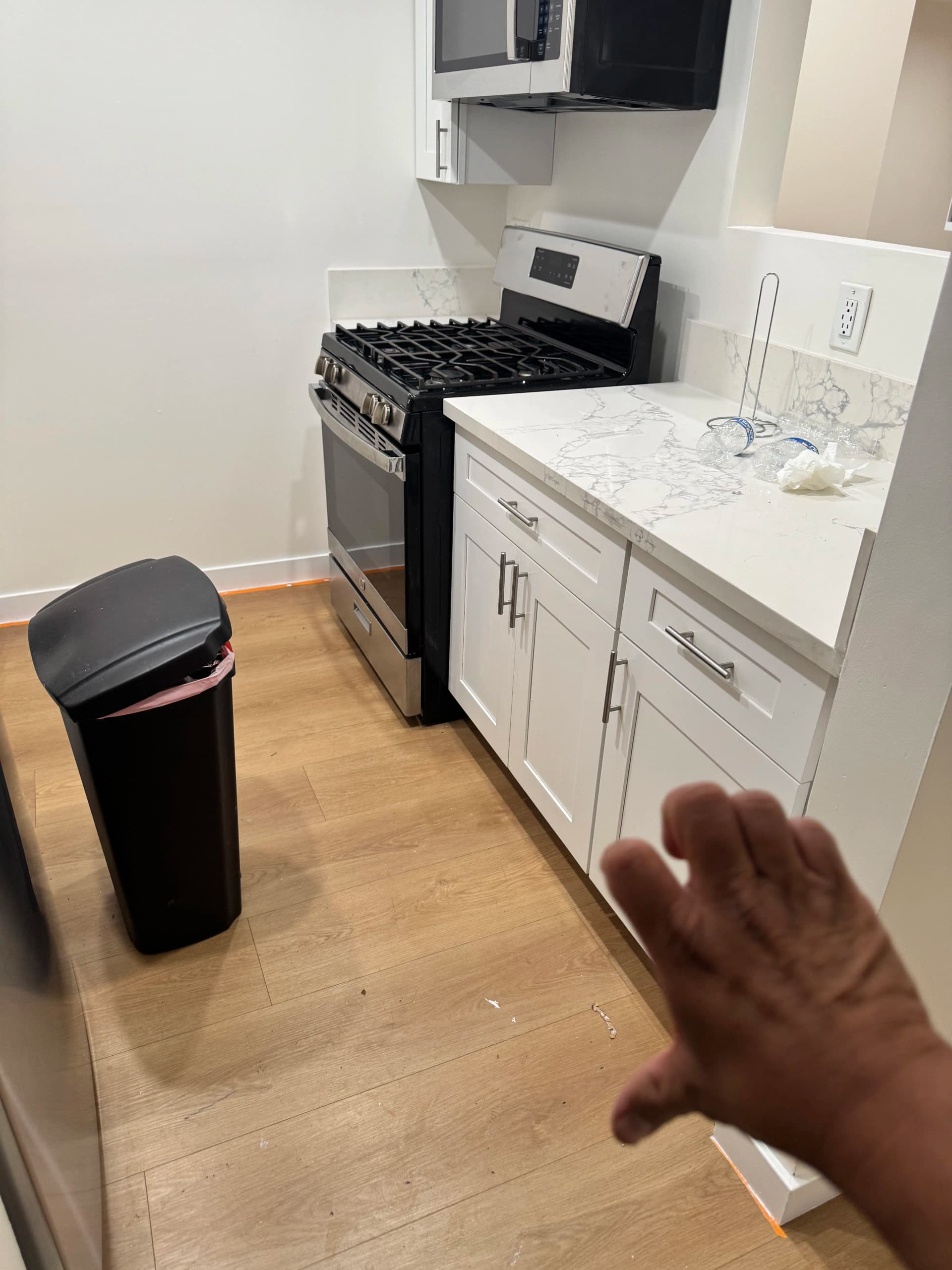 Gallery photos for Van Nuys Home Cleaning That Actually Gets Every Corner: Image #1
