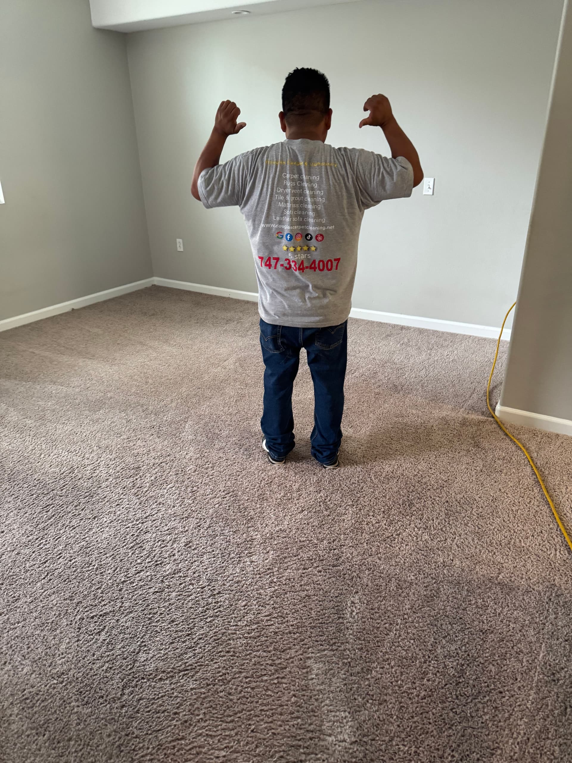 Gallery photos for Deep Carpet Cleaning Done Right in Los Angeles: Image #3