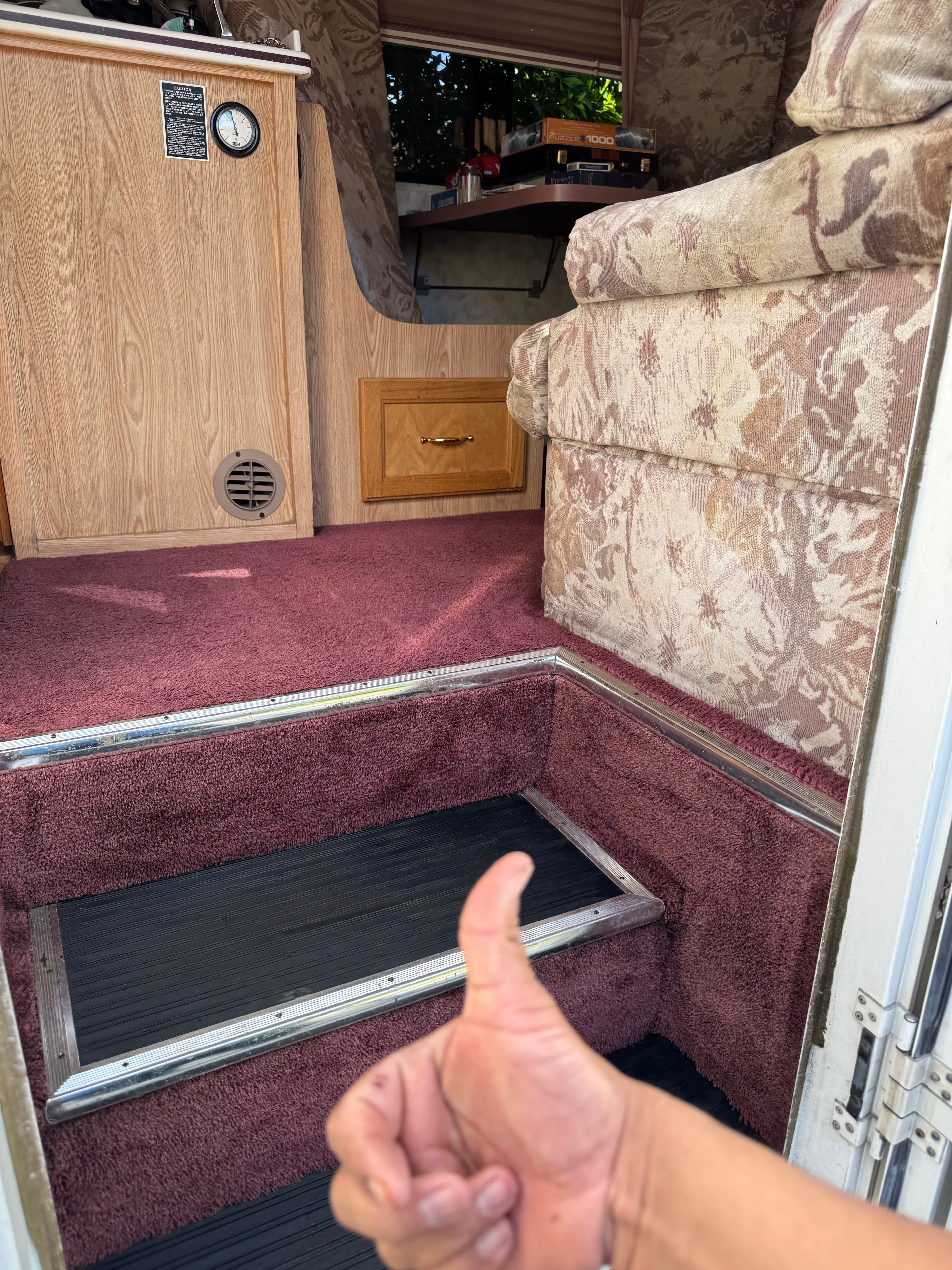 Project Sprucing Up Your RV with Expert Cleaning image