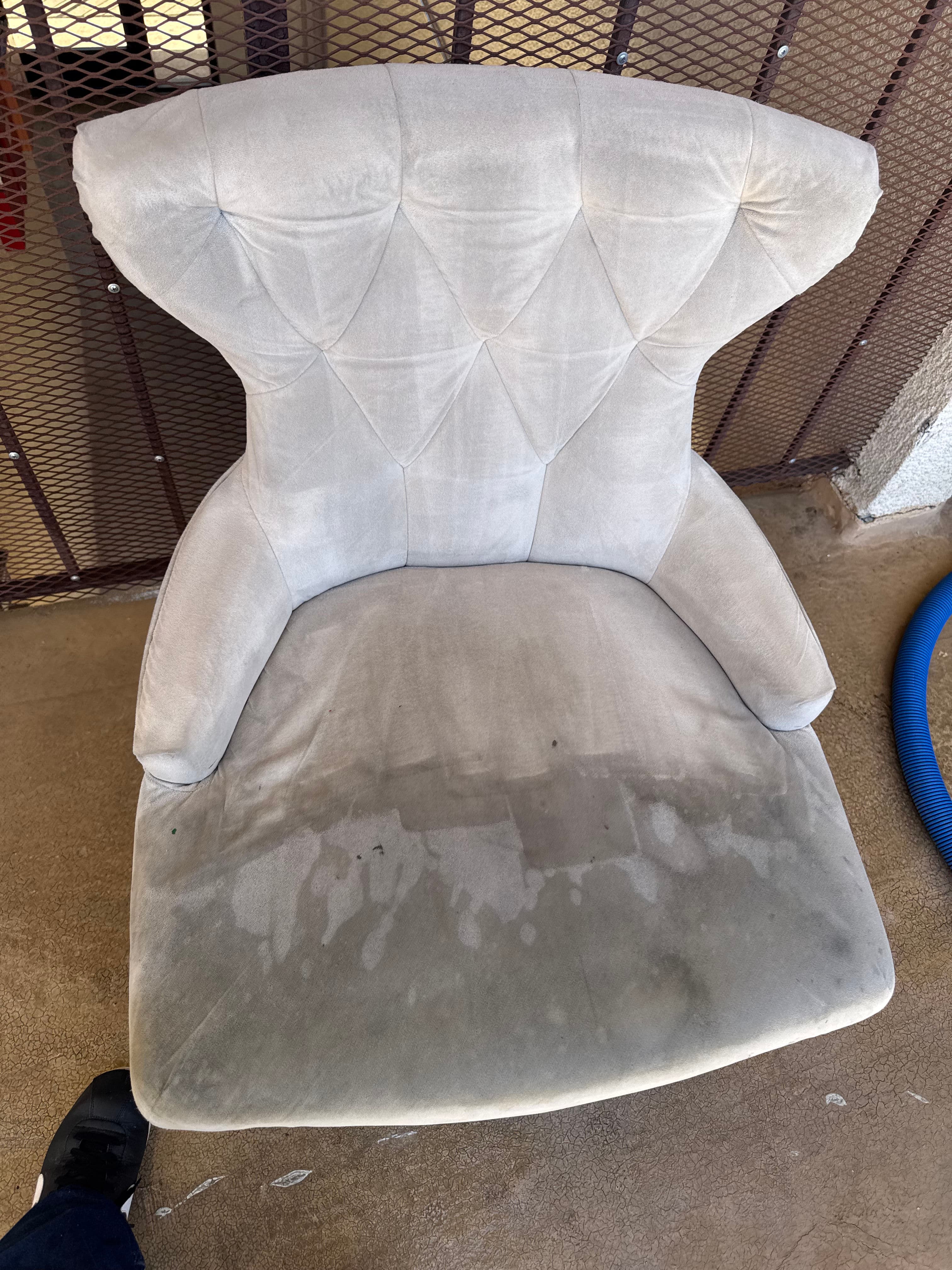 Project Deep Chair Cleaning Tackles Stubborn Stains and Watermarks in Van Nuys image