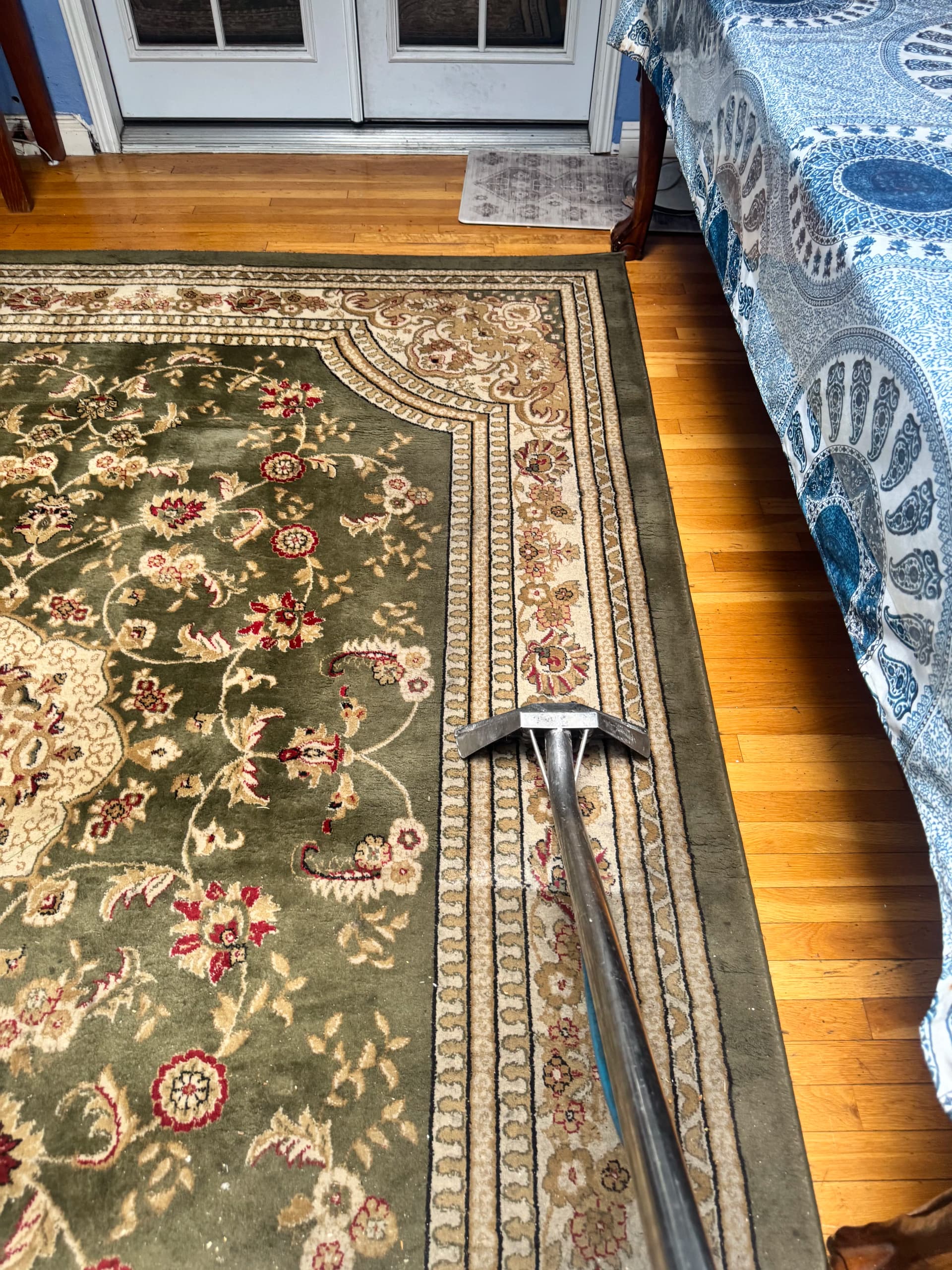 Gallery photos for Area Rug Cleaning for a Los Angeles Home: Image #3