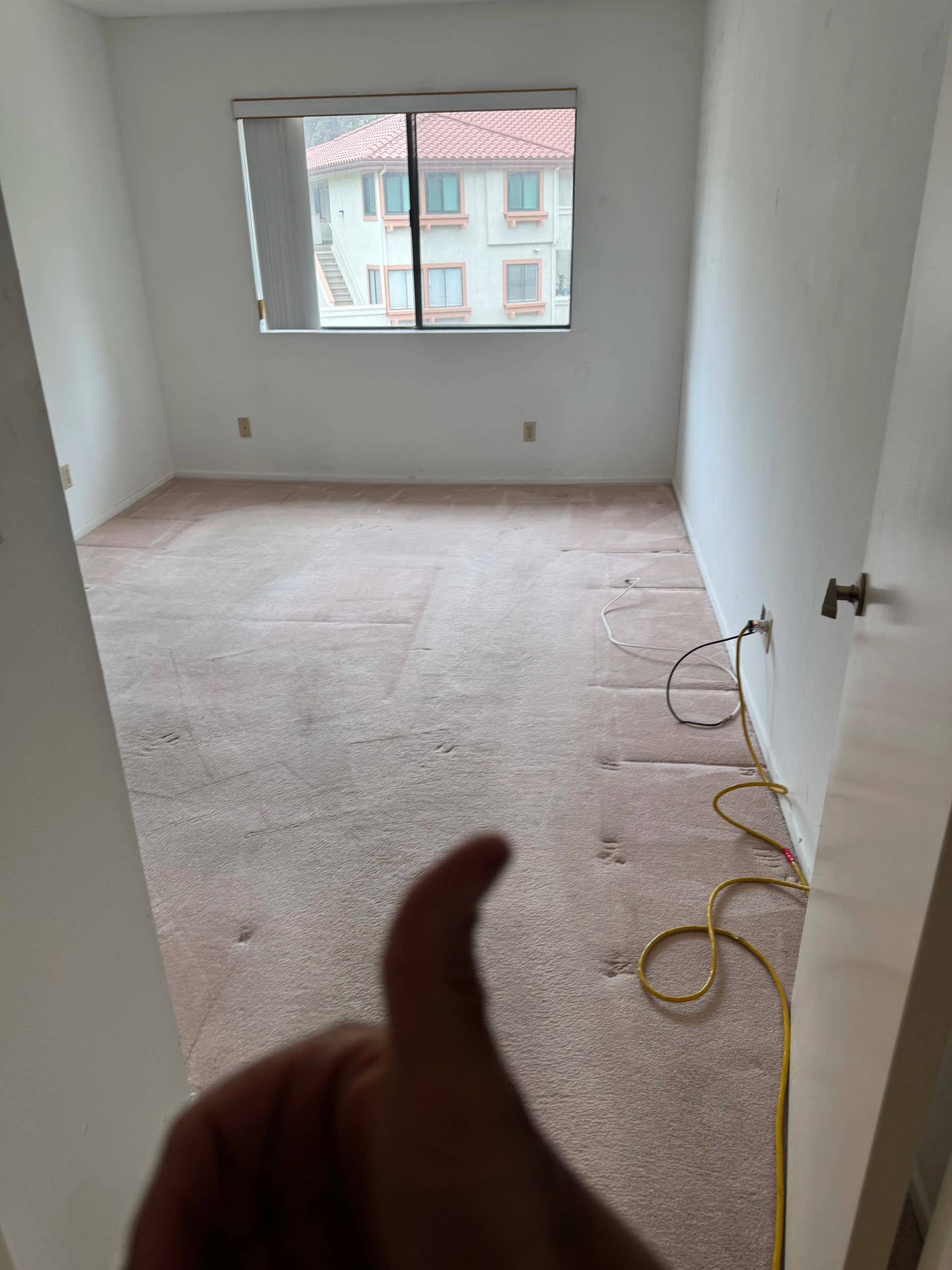 Gallery photos for Carpet Cleaning That Actually Gets the Dirt Out in Marina del Rey: Image #1