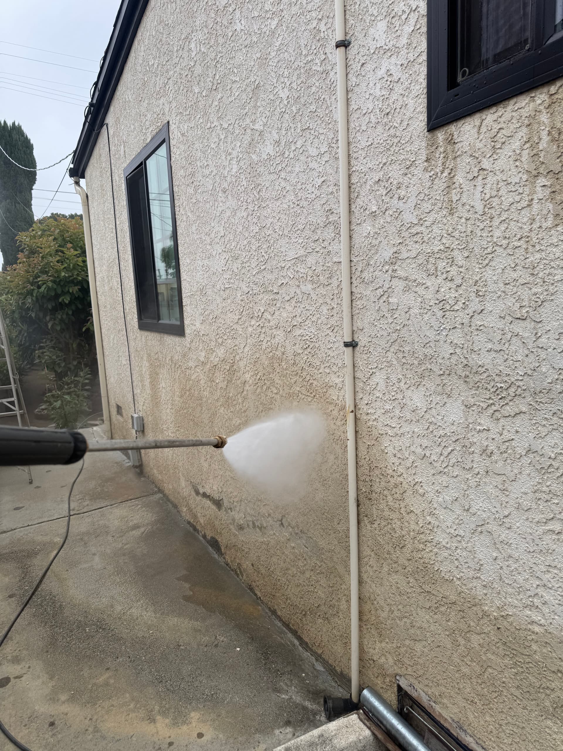 Stucco Exterior Pressure Washing in Sylmar image