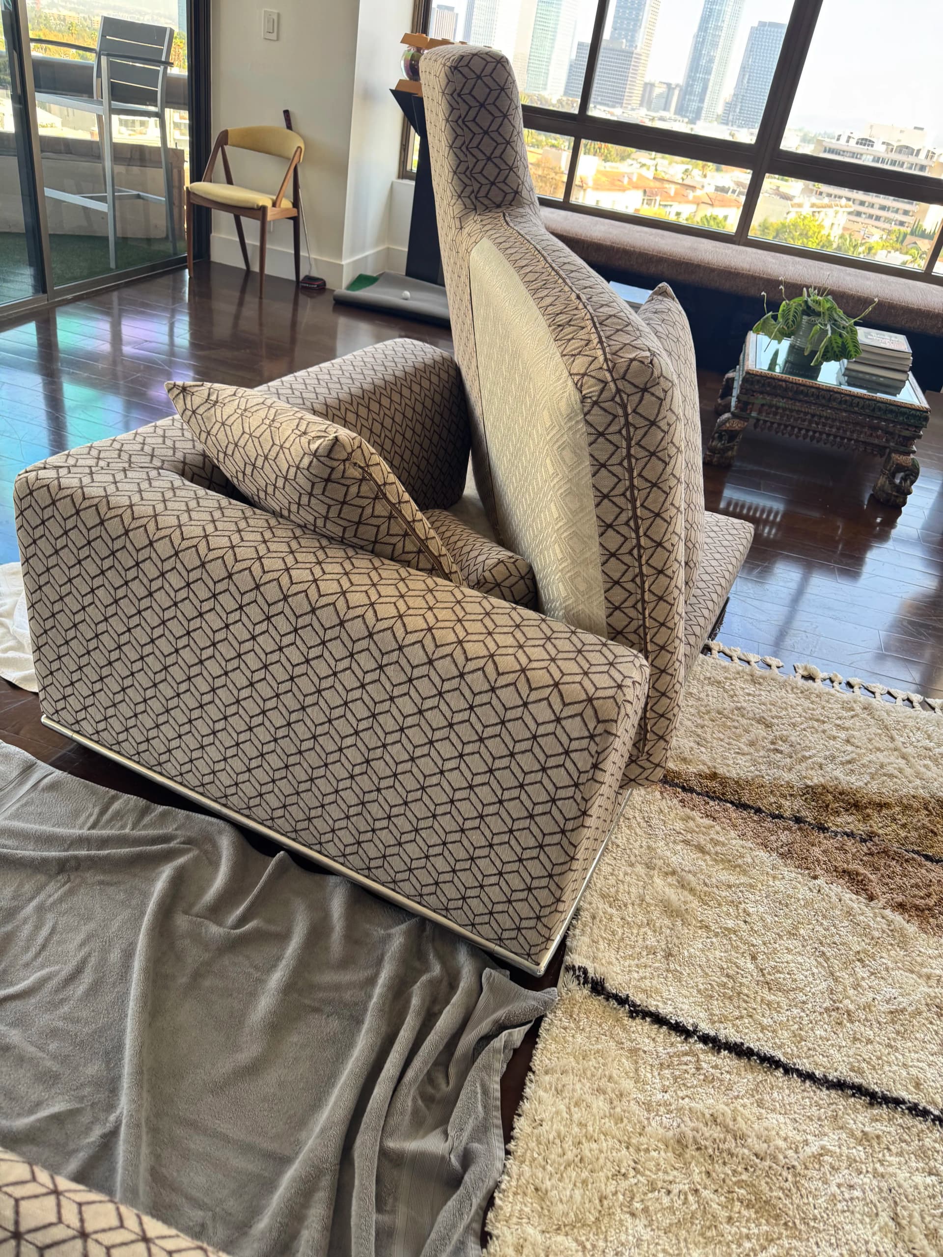 Sofa Cleaning Done Right in Beverly Hills image