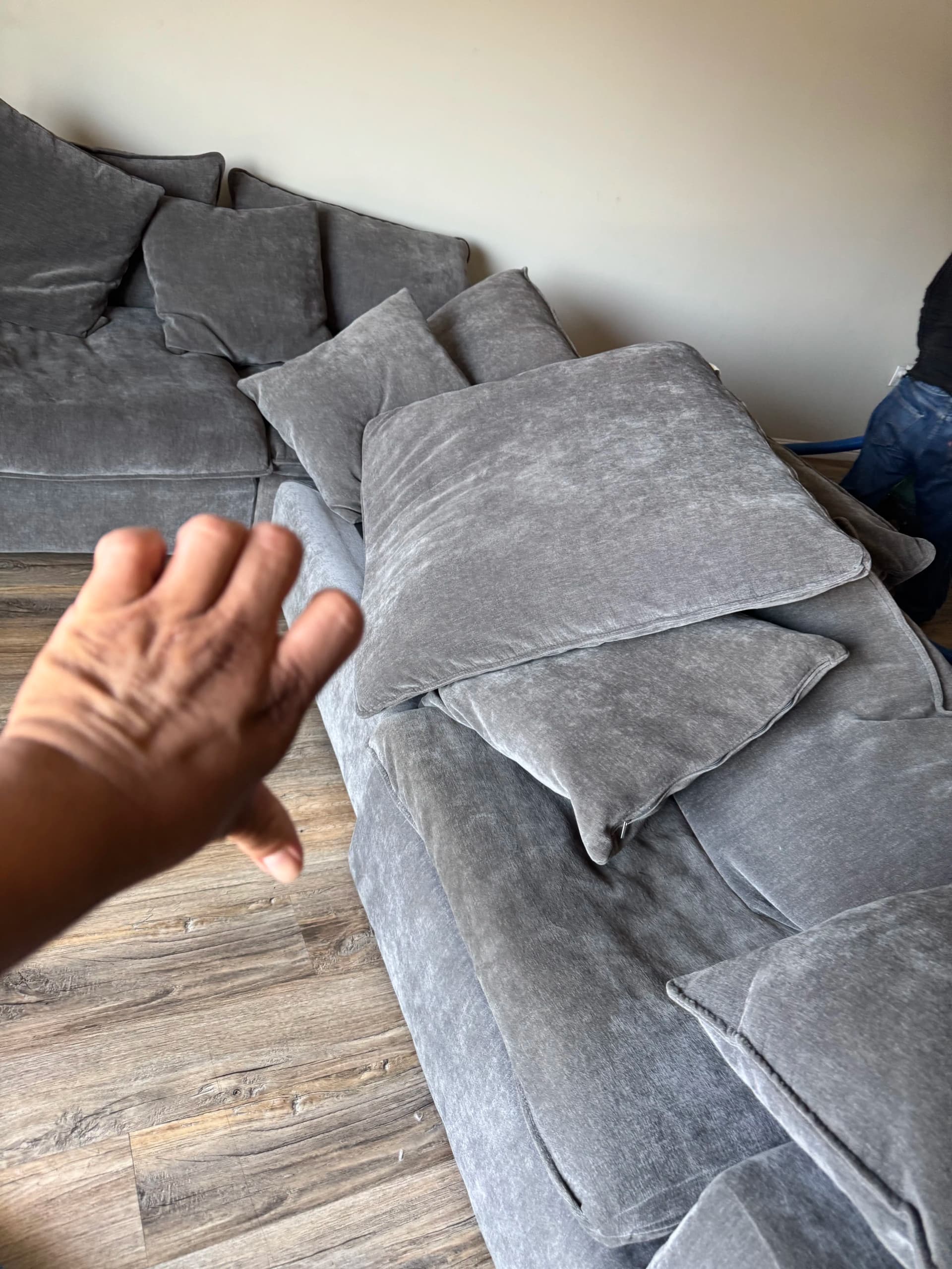 Gallery photos for Deep Sofa Cleaning for a Pasadena TX Home: Image #1