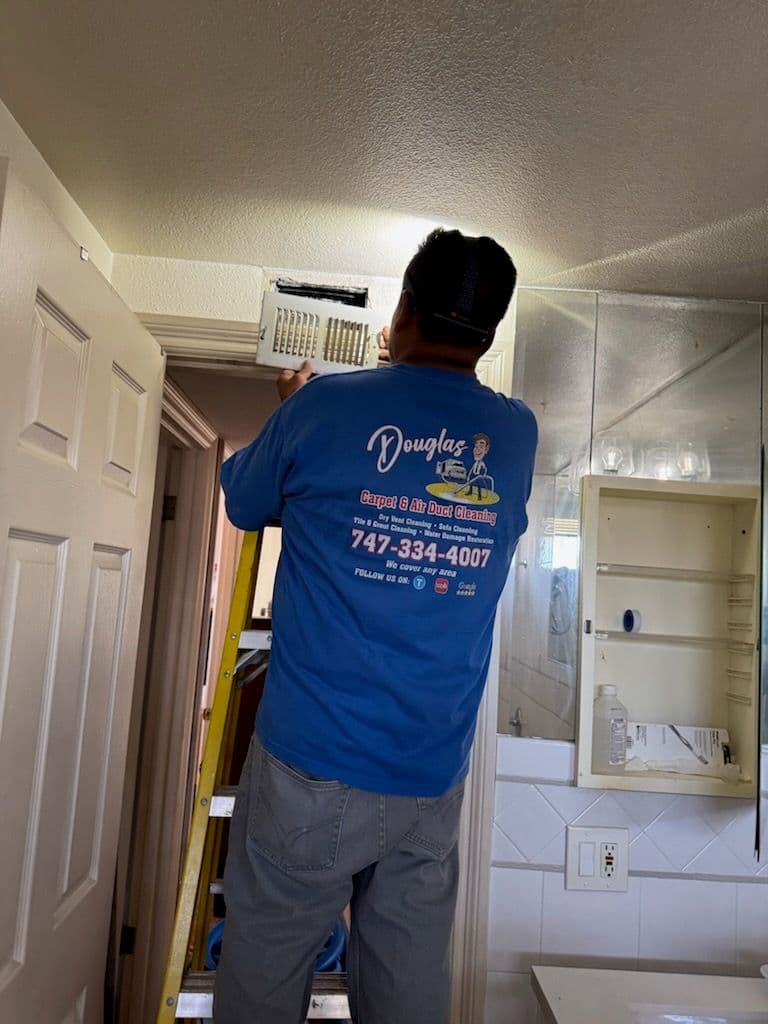 Gallery photos for Breathe Fresh with Air Duct Cleaning in Malibu: Image #3