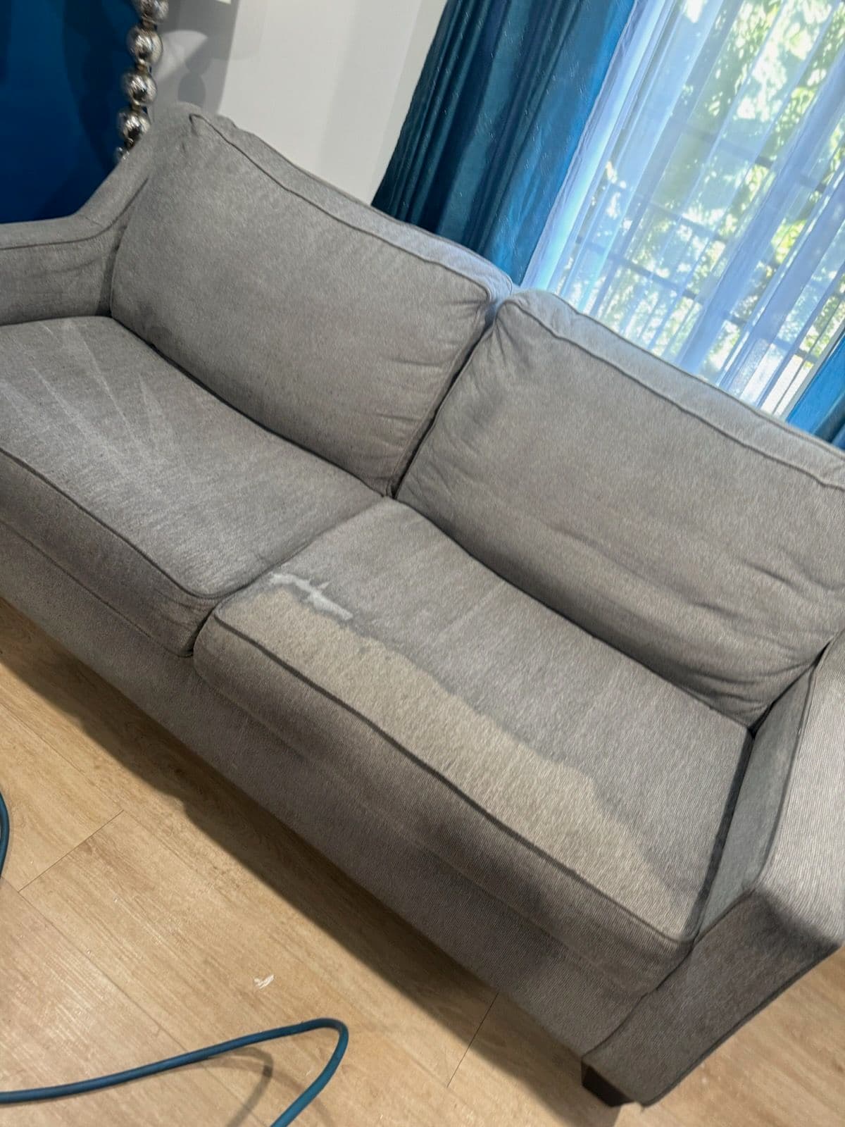 Expert Couch Cleaning in Van Nuys image