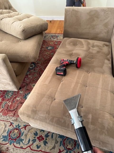 Gallery photos for Bringing Your Sofa Back to Life in San Fernando: Image #3