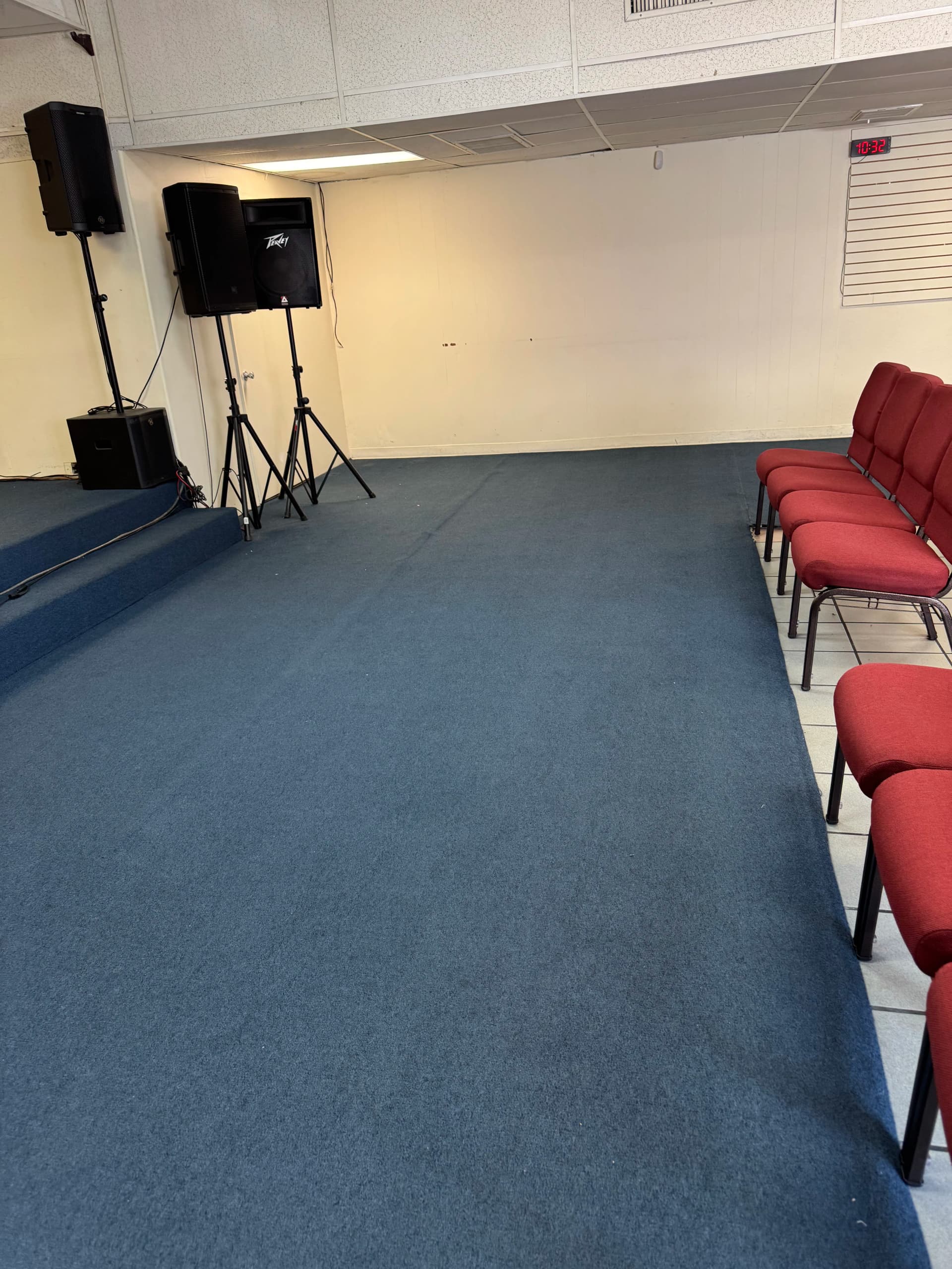 Gallery photos for Church Carpet and Chair Cleaning in Los Angeles: Image #1