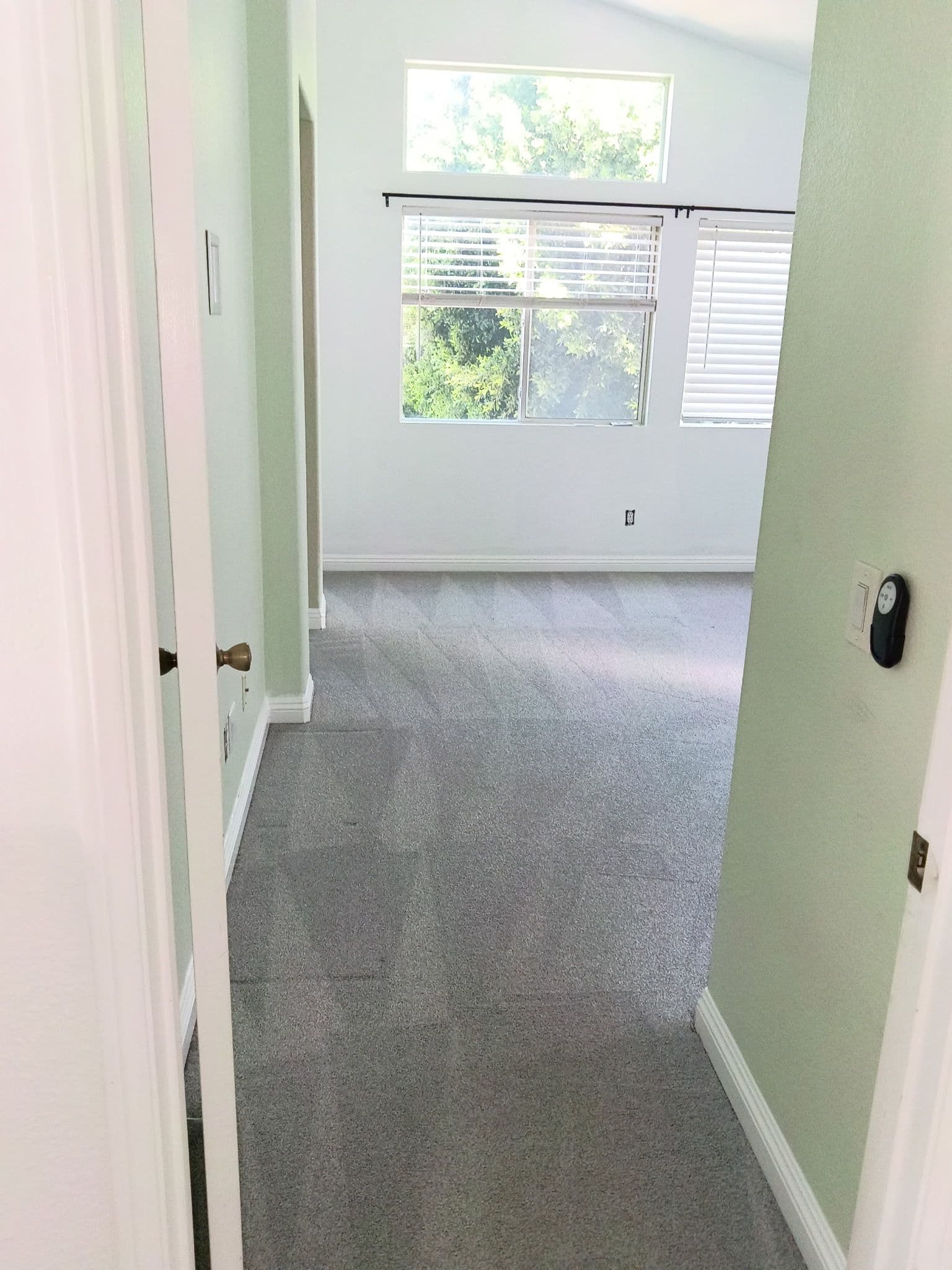 Gallery photos for Carpet Cleaning in Thousand Oaks That Actually Shows Results: Image #2