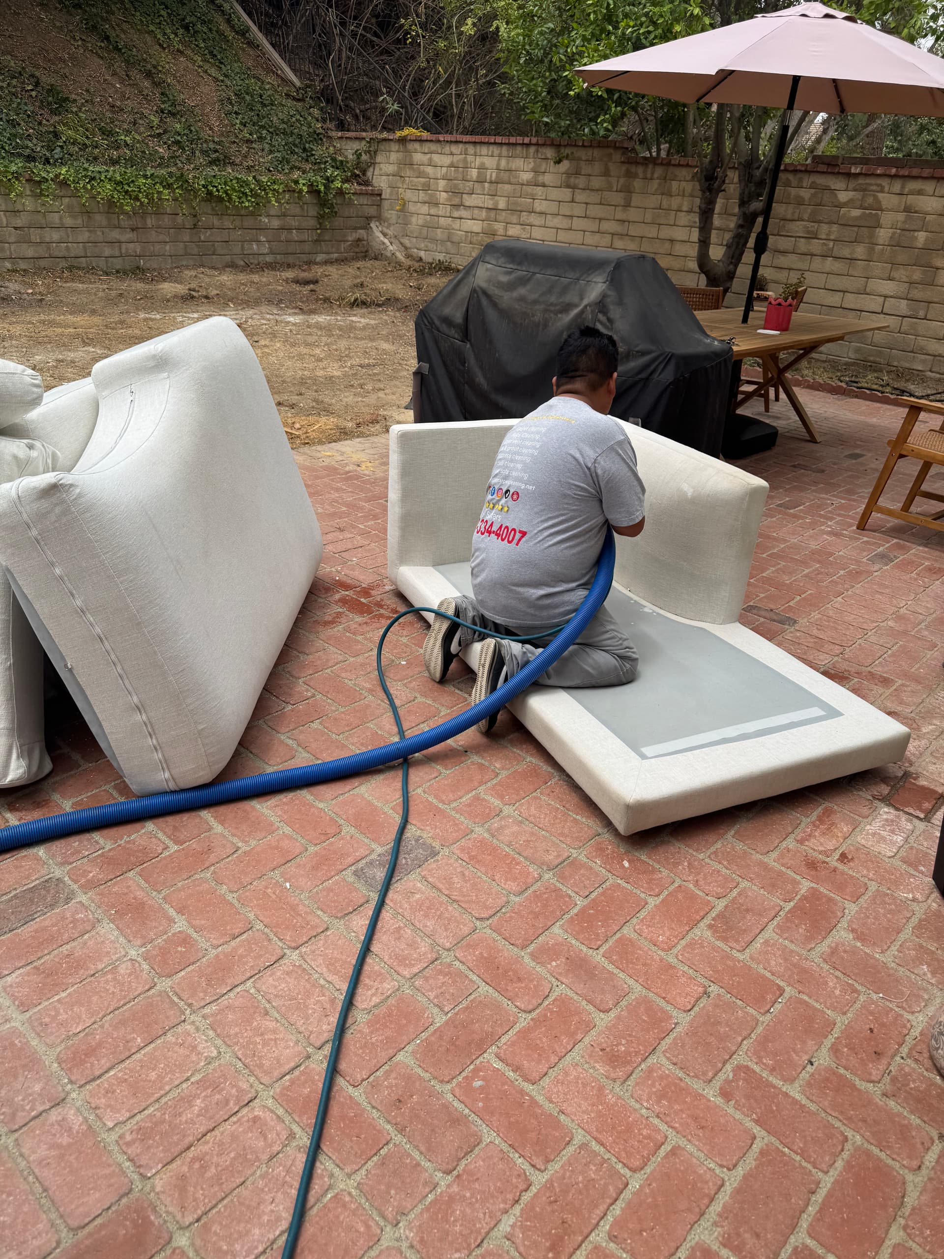 Gallery photos for Outdoor Sofa Cleaning Done Right in Pasadena: Image #2