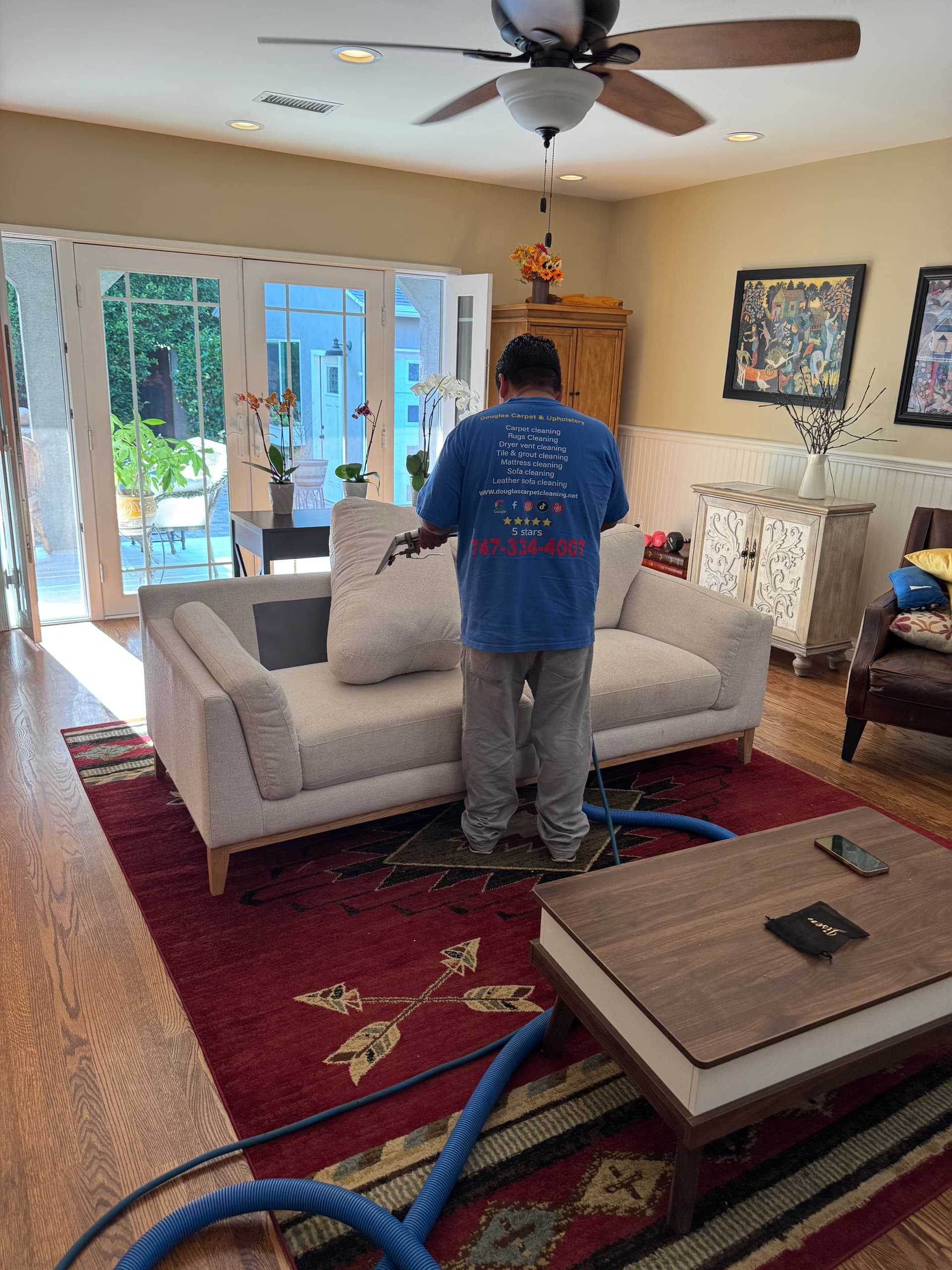 Gallery photos for Deep Sofa Cleaning in North Hollywood That Actually Works: Image #3