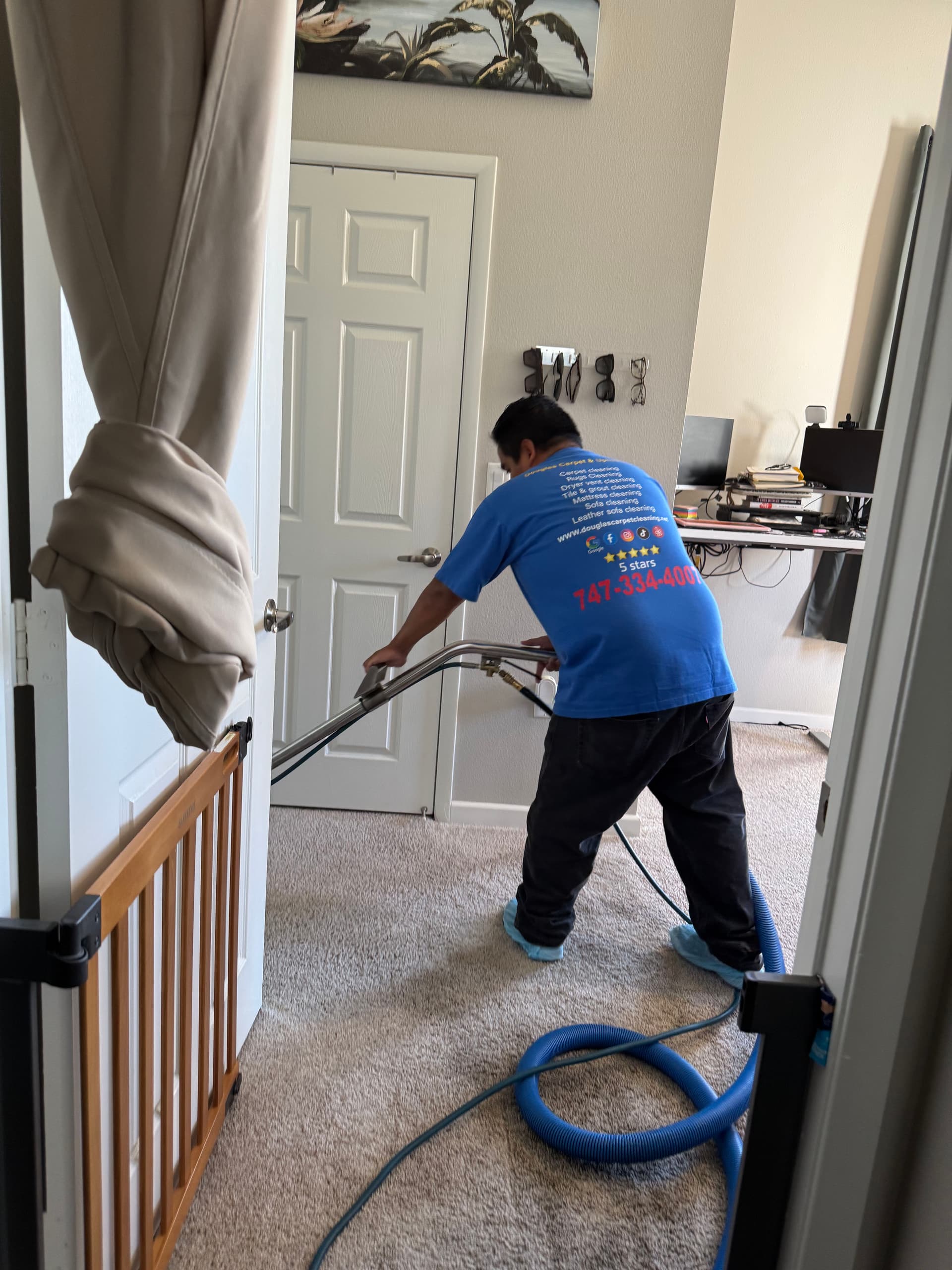 Gallery photos for Spotless Carpets Shine in Pasadena: Image #3