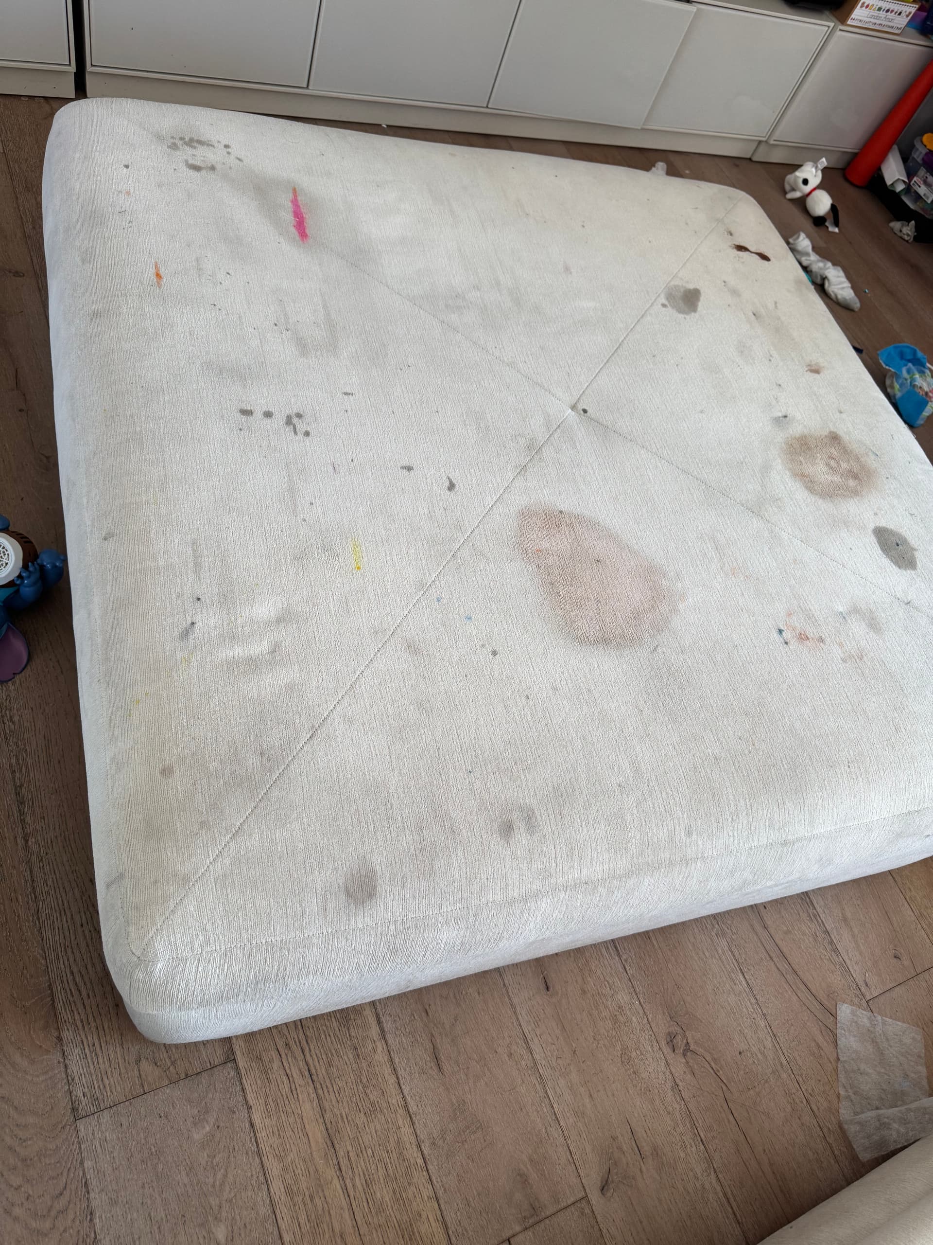 Gallery photos for Sofa and Ottoman Upholstery Cleaning in Beverly Hills: Image #1