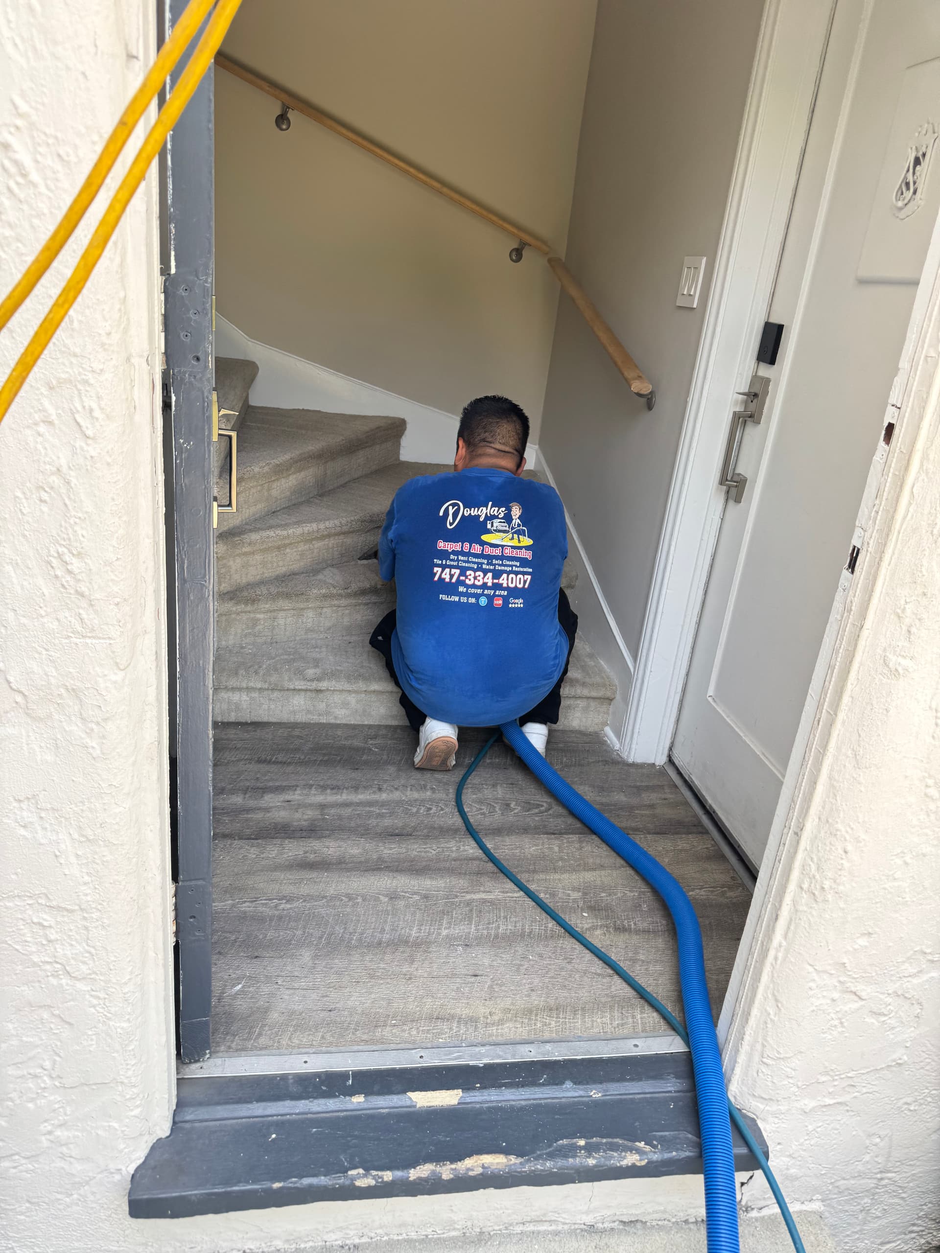 Step Up Your Clean Game with Fresh Carpets in Thousand Oaks image