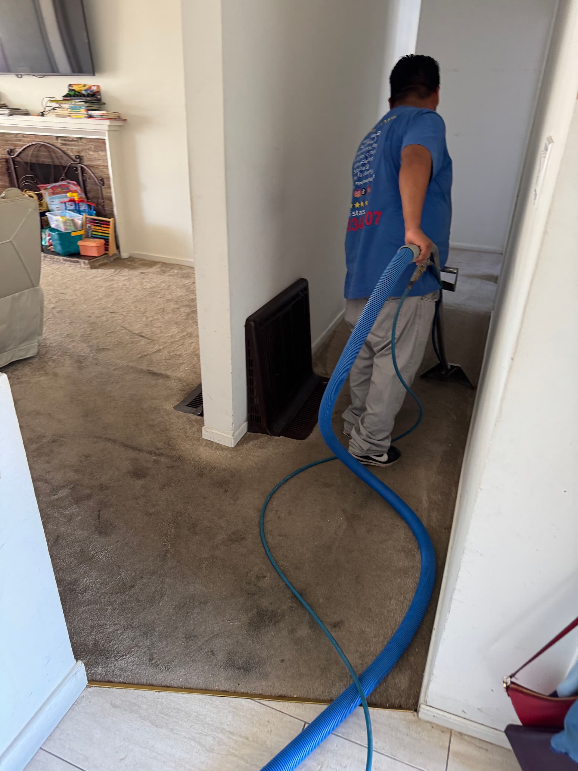 Gallery photos for Deep Carpet Cleaning Done Right in Beverly Hills: Image #2